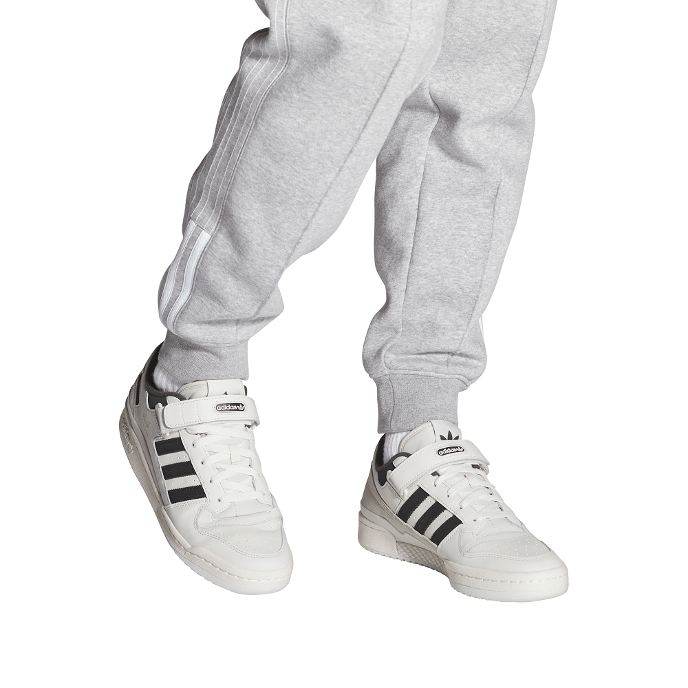 adidas Forum Low - Grey / Black / Carbon