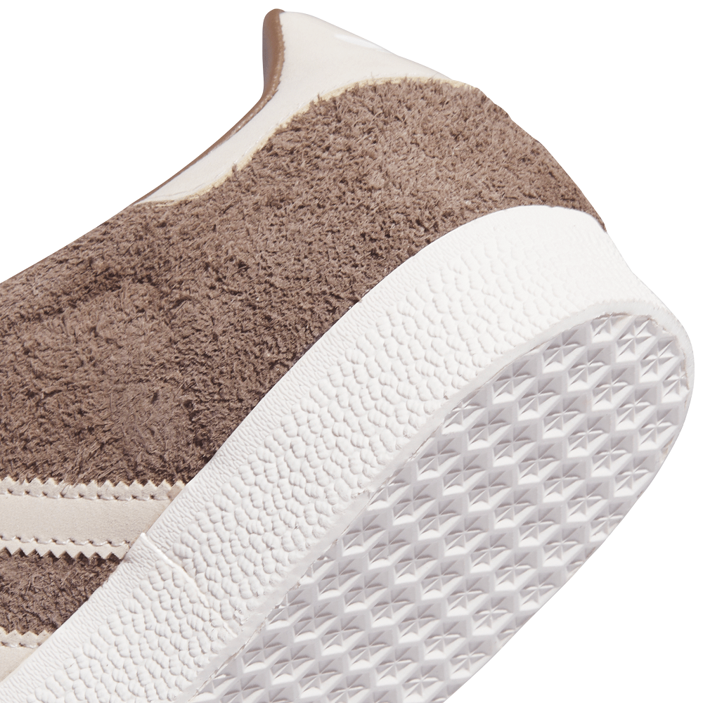 adidas Womens Gazelle - Earth Strata / White