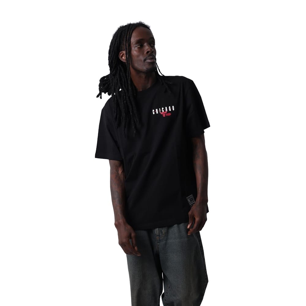 Mitchell & Ness Chicago Bulls 6 Time Tee - Black