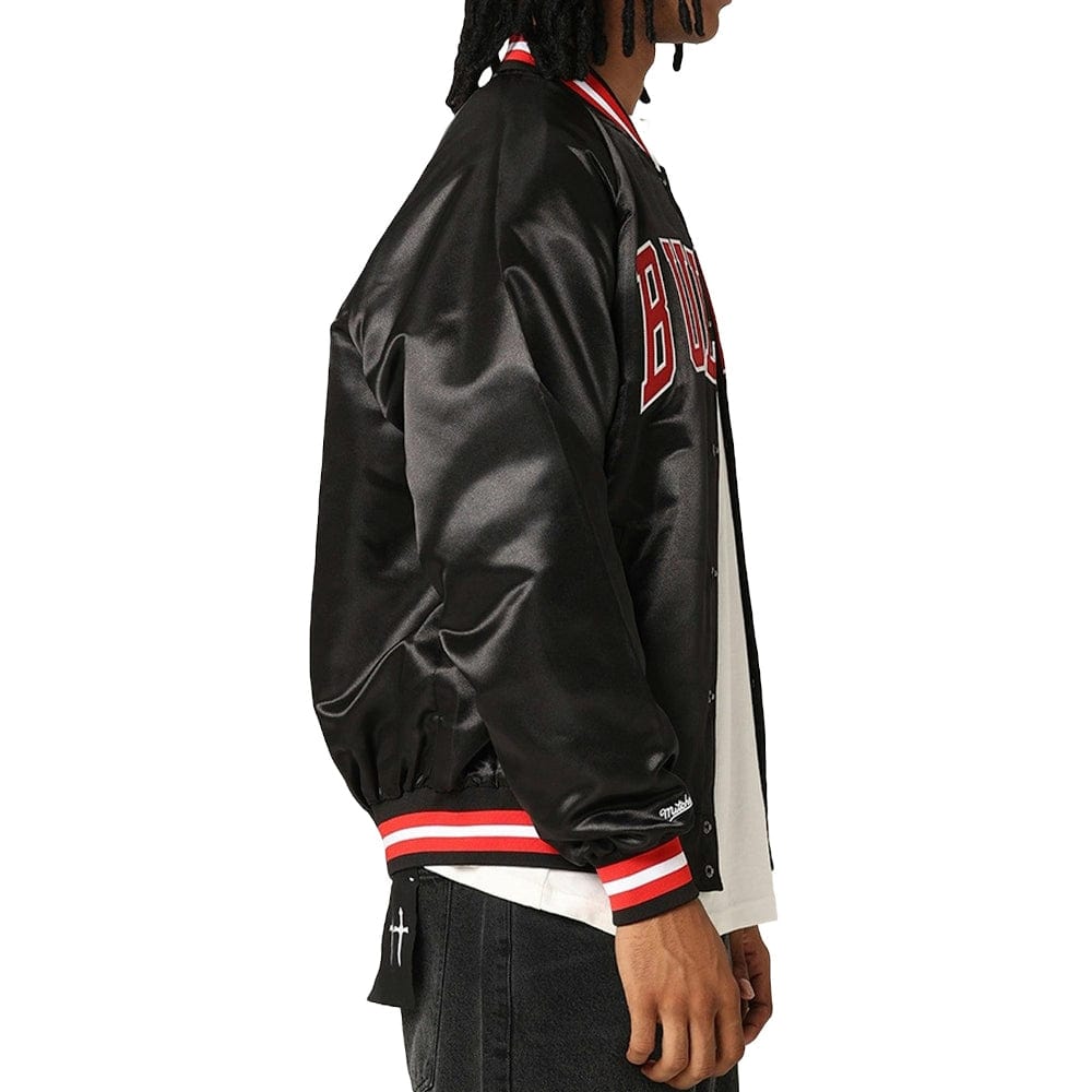 Mitchell & Ness Lightweight Satin Jacket Chicago Bulls - Black