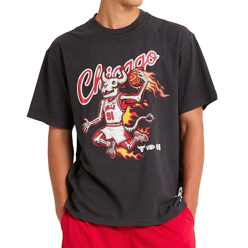 Mitchell & Ness On Fire Tee Chicago Bulls - Overdyed Black
