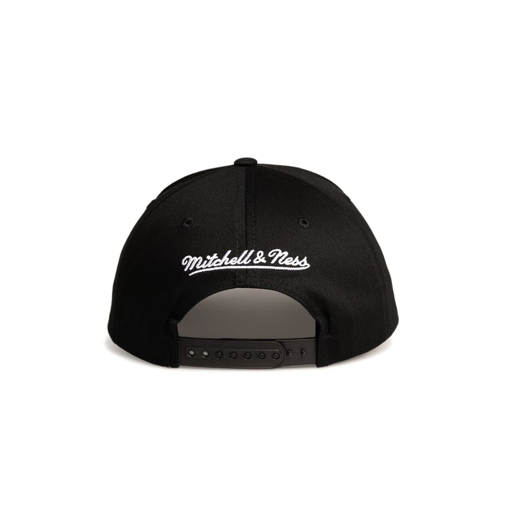 Mitchell & Ness Black Letter Pro Pinch Snapback Chicago Bulls - Black