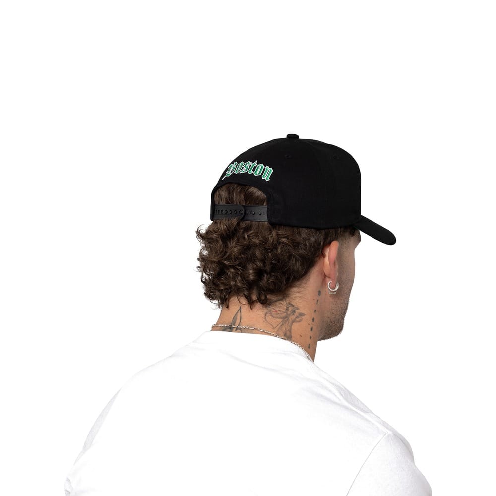 Mitchell & Ness Old English Pro Pinch Snapback Boston Celtics - Black