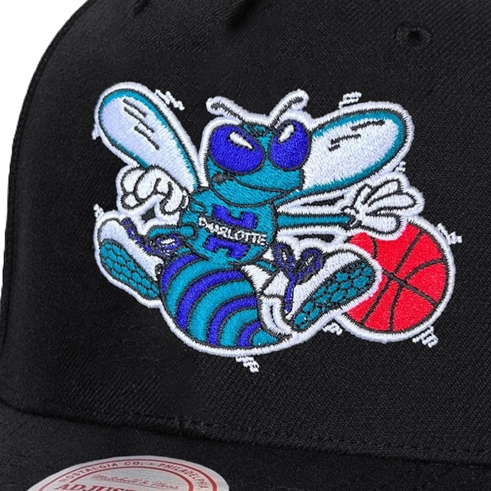 Mitchell & Ness Team Colour Logo MVP Snapback Charlotte Hornets - Black