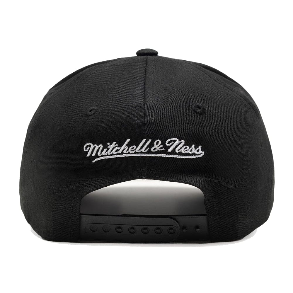 Mitchell & Ness Team Colour Logo MVP Snapback Charlotte Hornets - Black