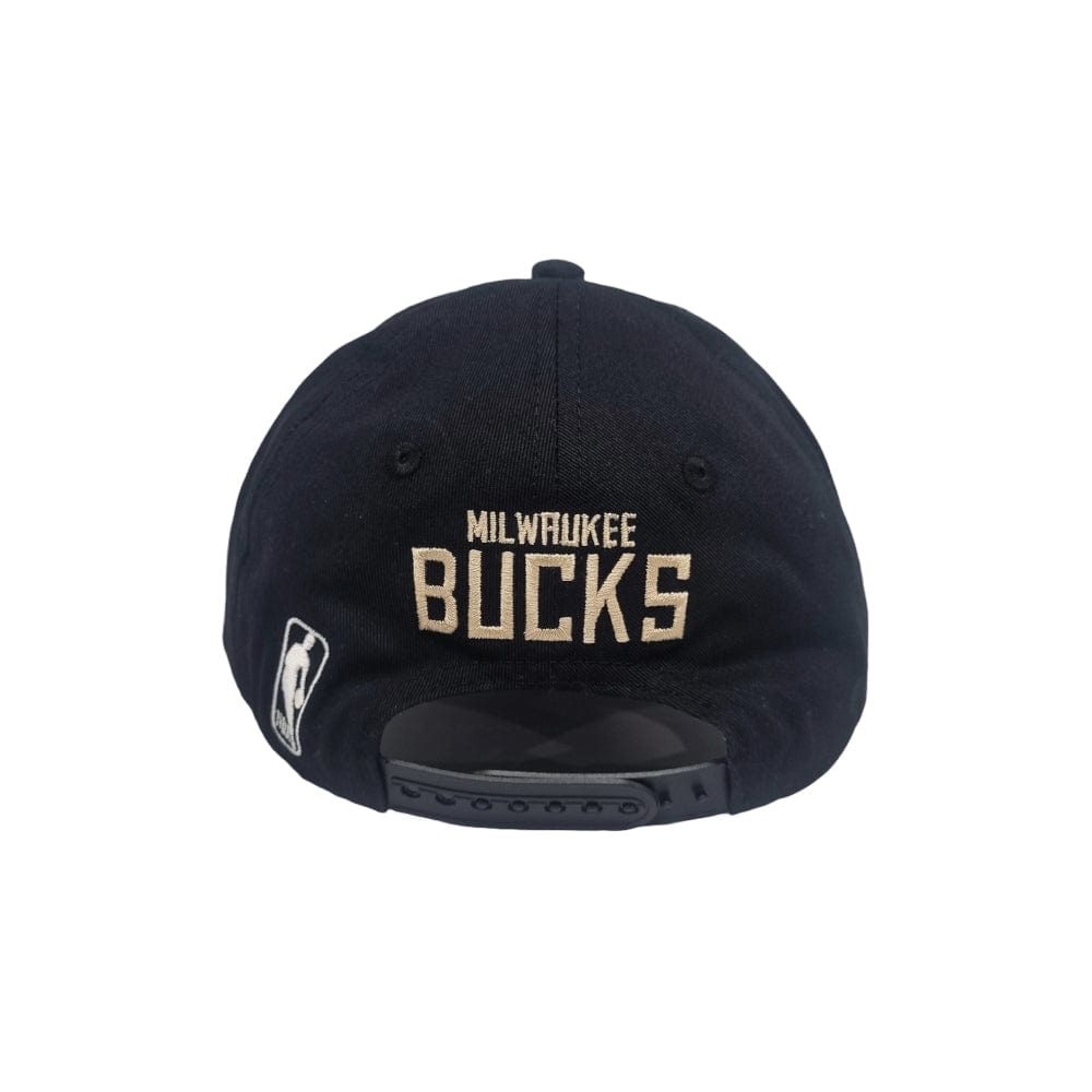 NBA Essentials Youth Classic 6 Panel Snapback Milwaukee Bucks - Black
