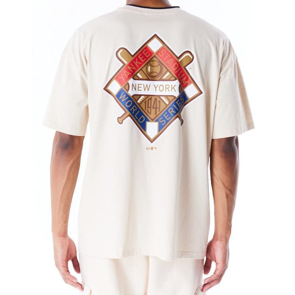 New Era World Series Drop Shoulder Tee New York Yankees - Light Cream