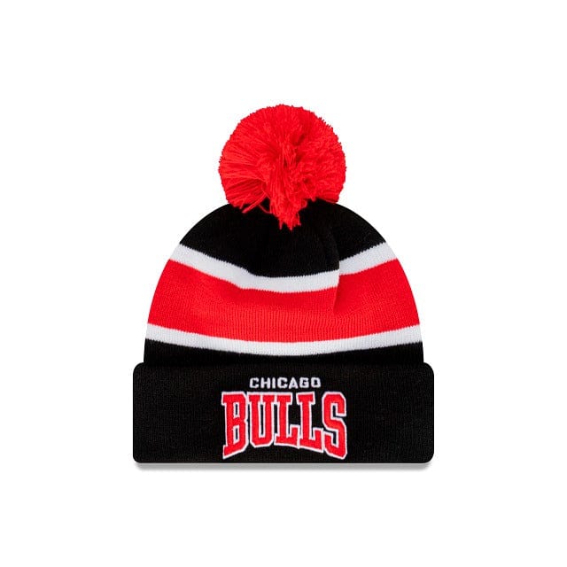 New Era Youth Knit Arch Beanie Chicago Bulls - Black / Red