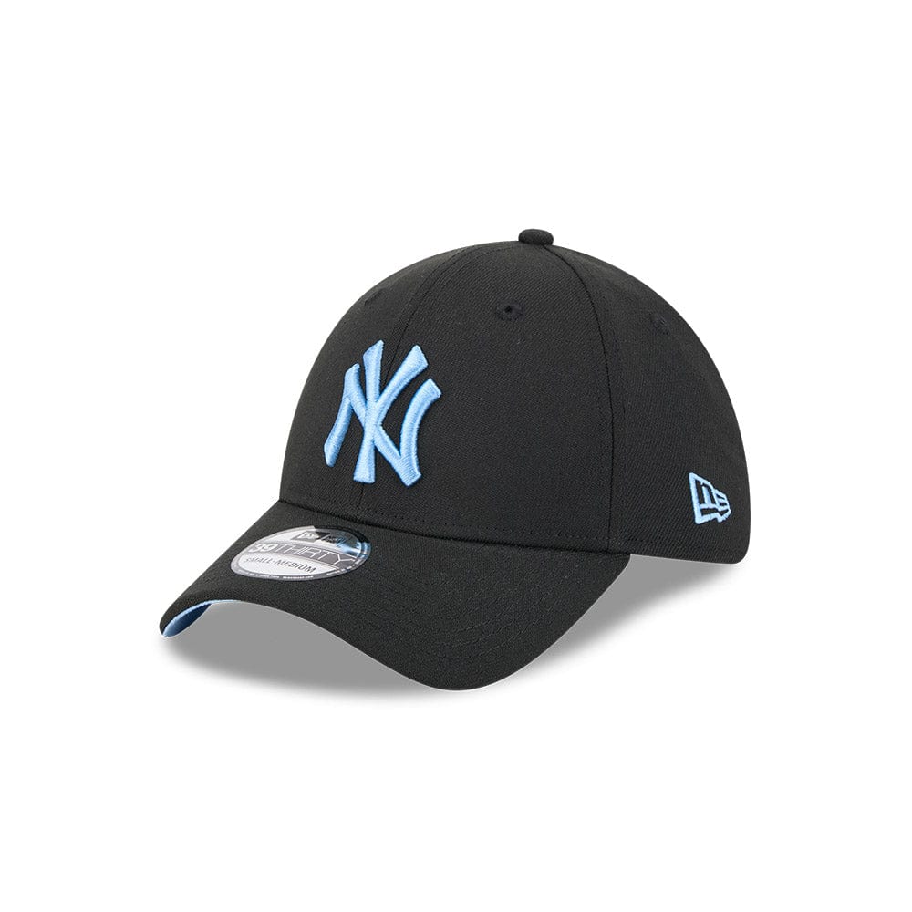 New Era 39THIRTY Fitted Cap New York Yankees - Black / Sky Blue