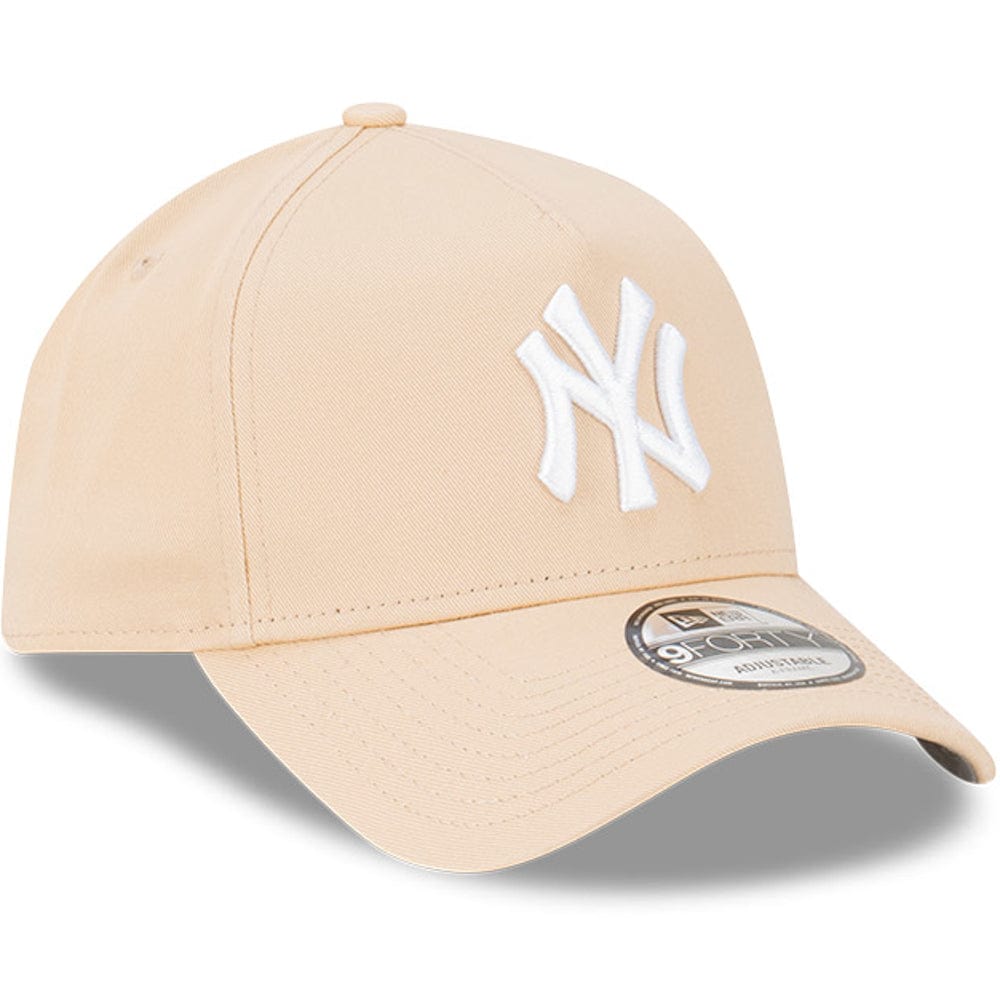 New Era 9FORTY A-Frame Snapback New York Yankees - Oatmilk / White