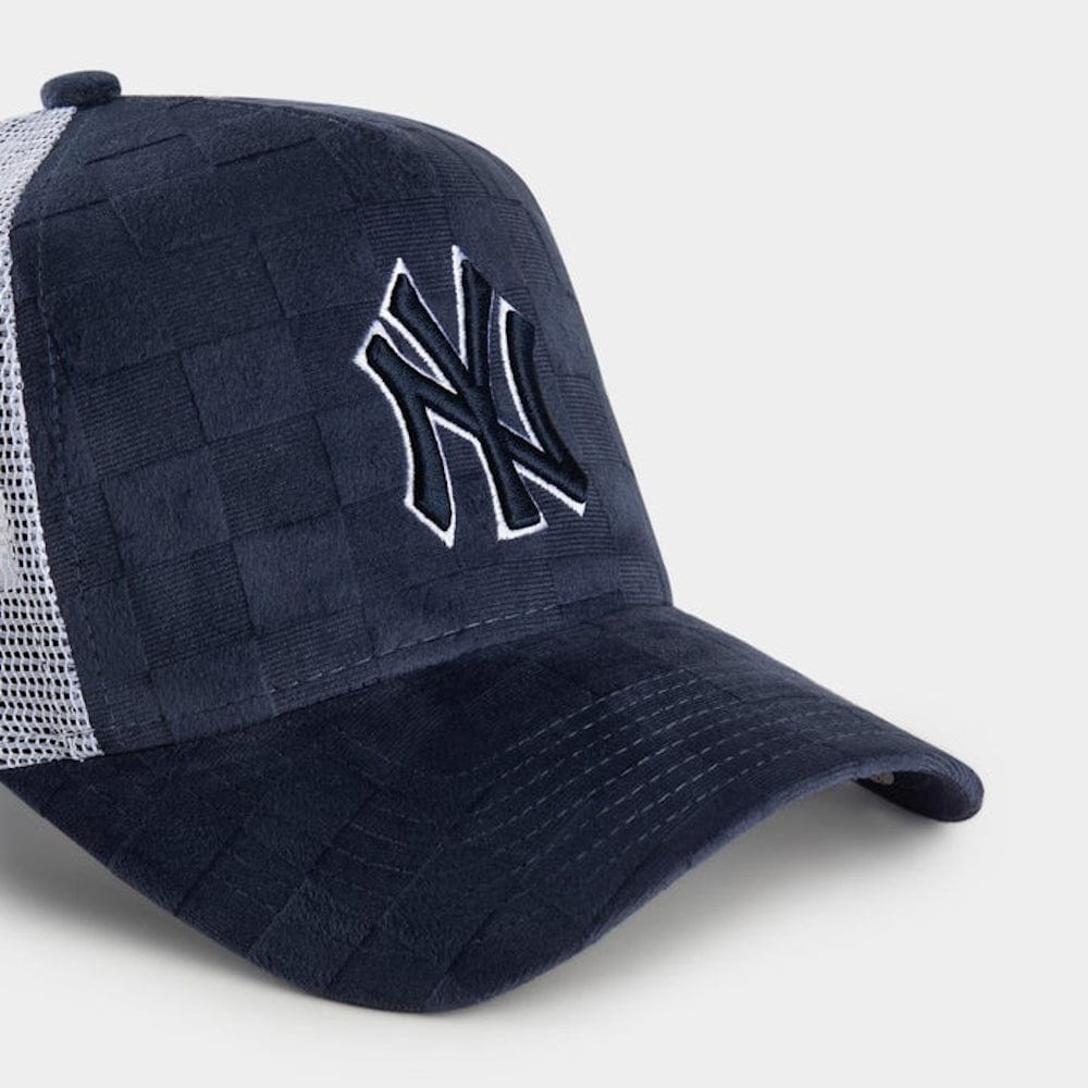 New Era 9FORTY Tonal Check E-Frame Trucker Snapback New York Yankees - Navy