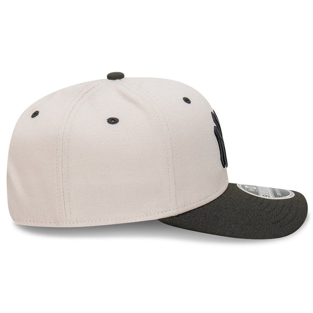 New Era 9SEVENTY Snapback New York Yankees - Stone / Black