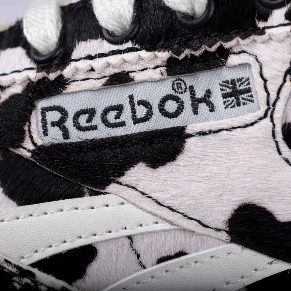 Reebok Womens Classic AZ - Cow / Black / Chalk