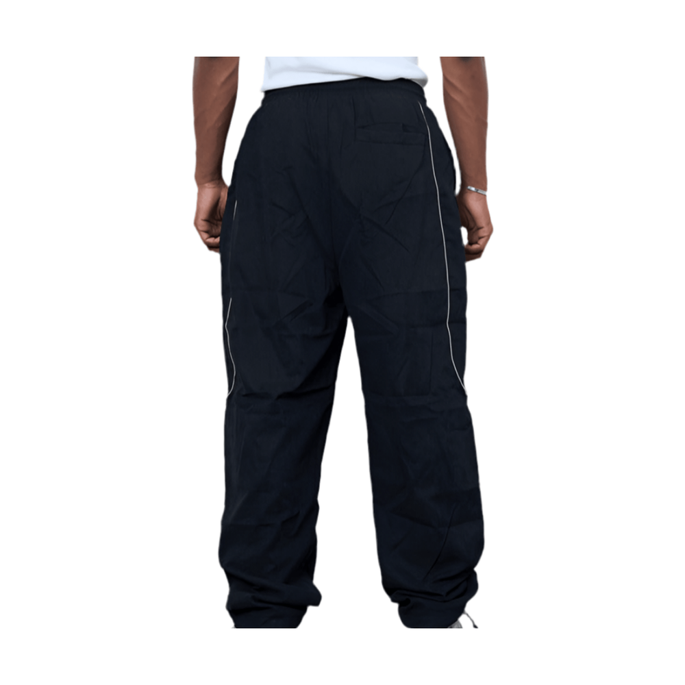 WNDRR The World Sport Trackpant - Black