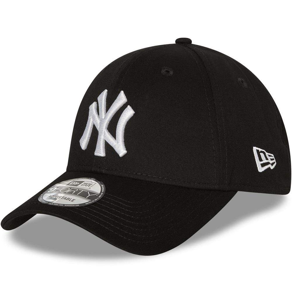 New Era 940 Strapback New York Yankees - Black / White