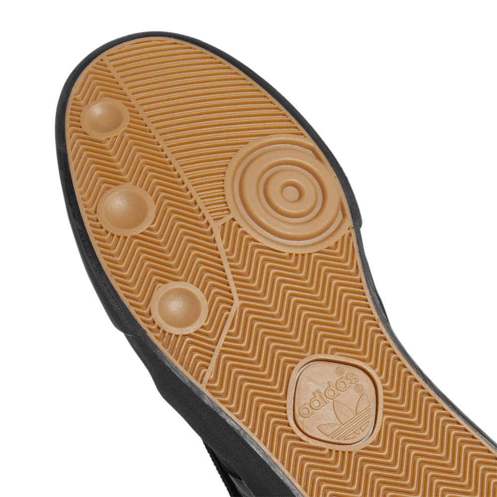 adidas Seeley XT - Black / Black