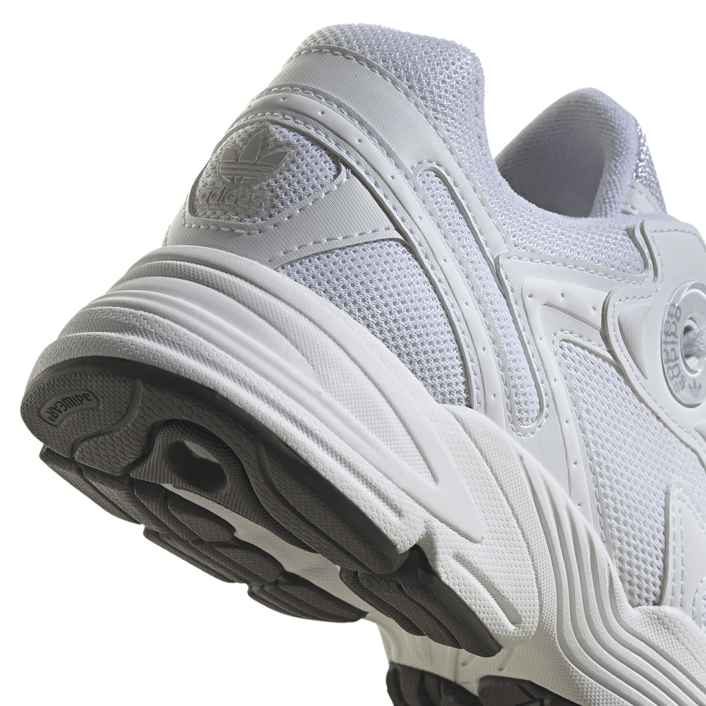 adidas Womens Astir - Cloud White