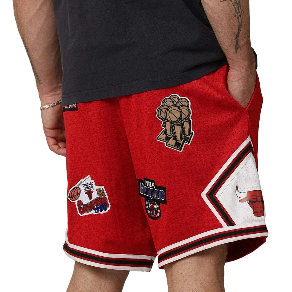 Mitchell & Ness Champions Shorts Chicago Bulls - Red