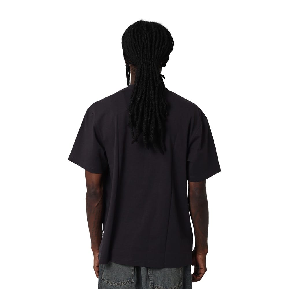 Mitchell & Ness Chasing Dreams Philadelphia 76ers Tee - Washed Black