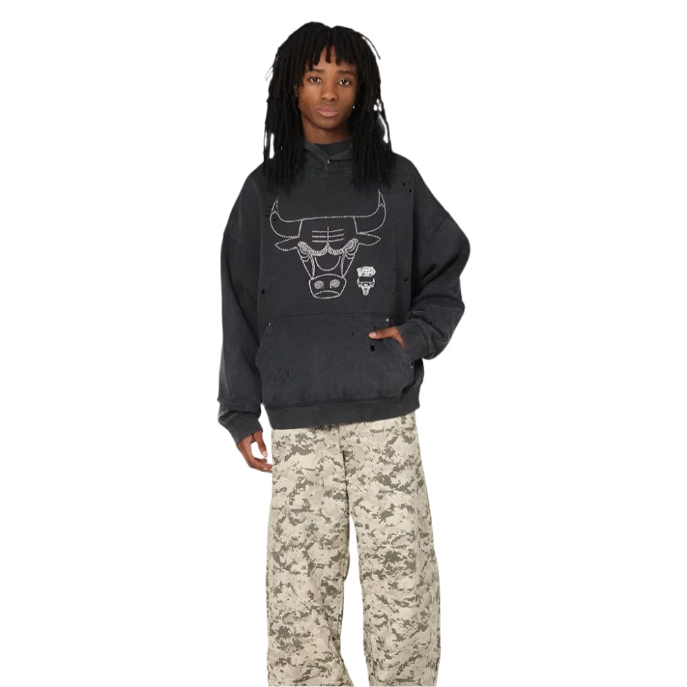 Mitchell & Ness Chicago Bulls Distressed Rhinestone Logo Hoodie - Faded Black