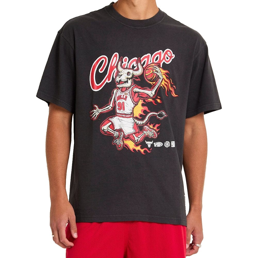 Mitchell & Ness On Fire Tee Chicago Bulls - Overdyed Black