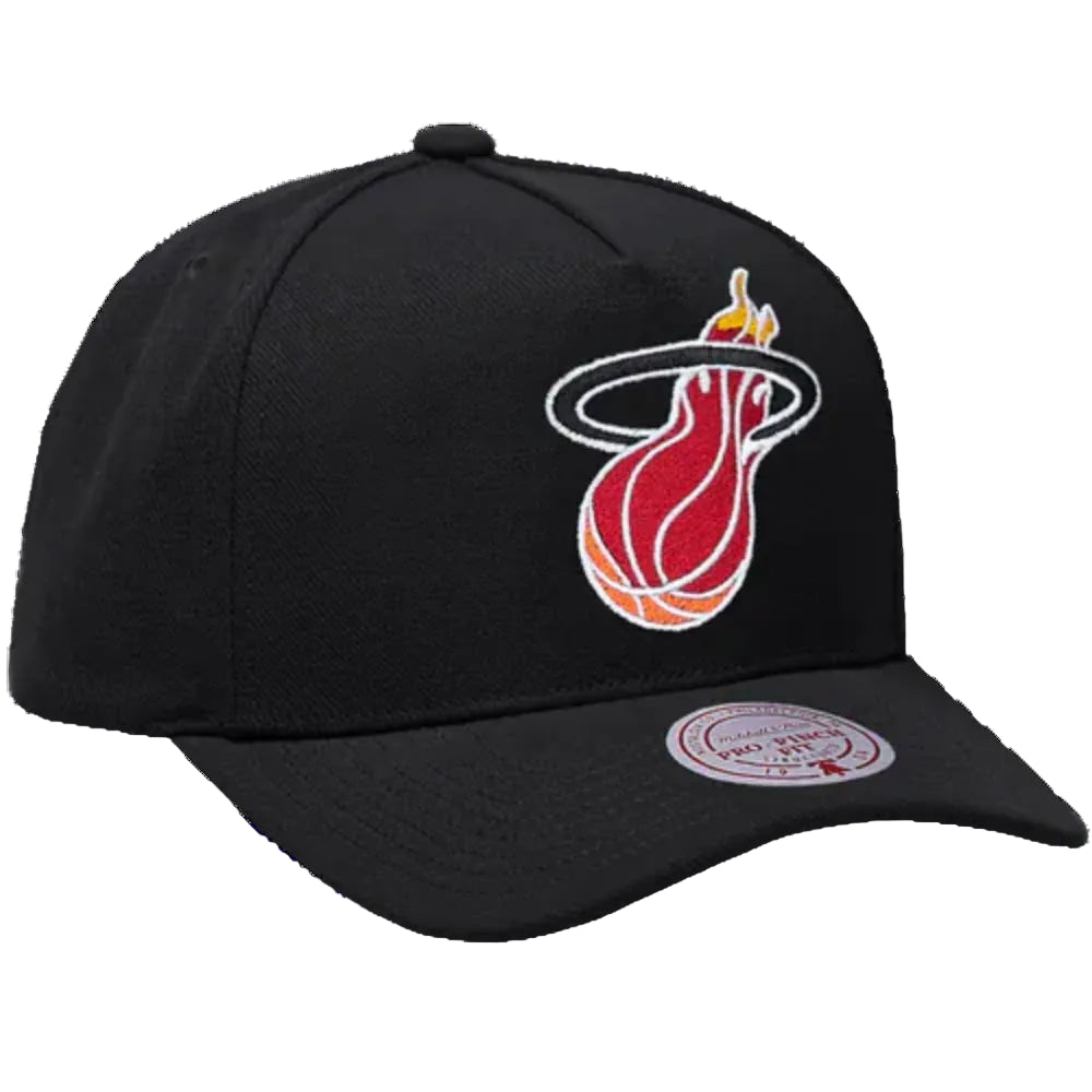 Mitchell & Ness Evergreen Team Pro Pinch Snapback Miami Heat - Black