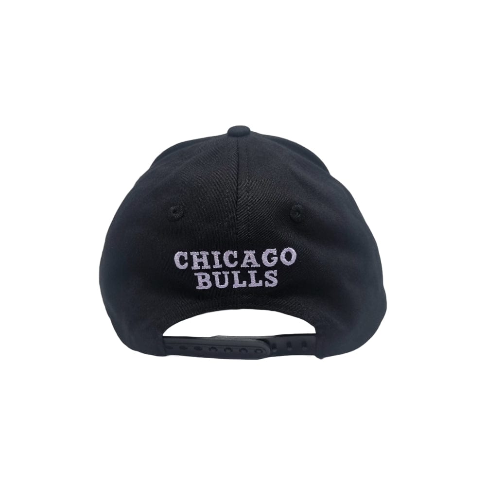 NBA Essentials Youth Neon Pinch Panel Snapback Chicago Bulls - Black