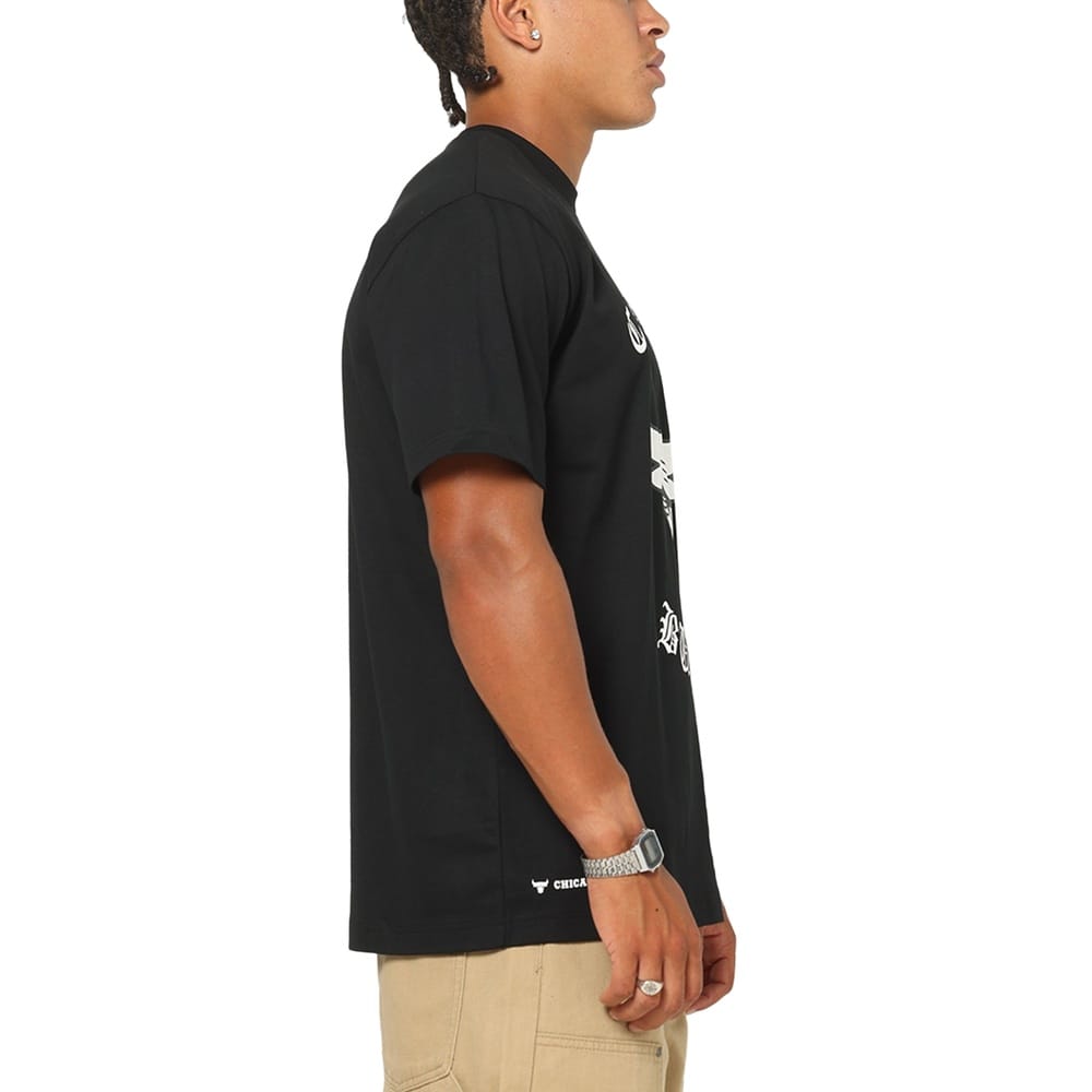 New Era Gothic Tee Chicago Bulls - Black