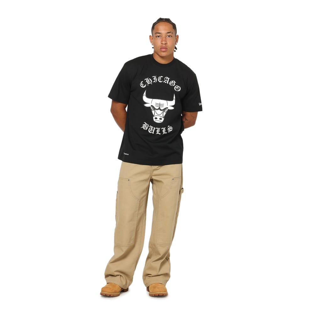 New Era Gothic Tee Chicago Bulls - Black