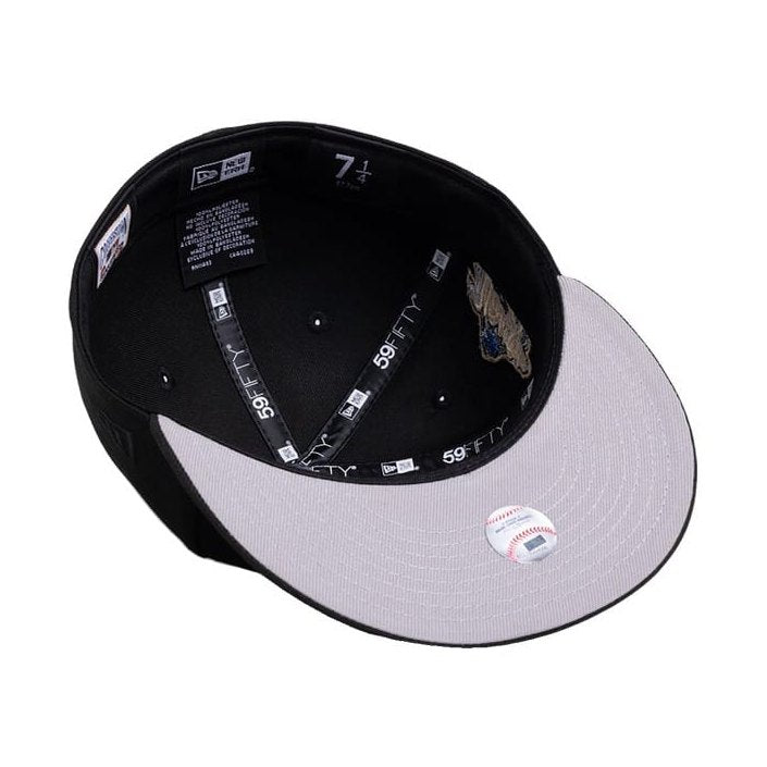 New Era 59FIFTY Black Metallic Fitted Cap New York Yankees - Black / Blue