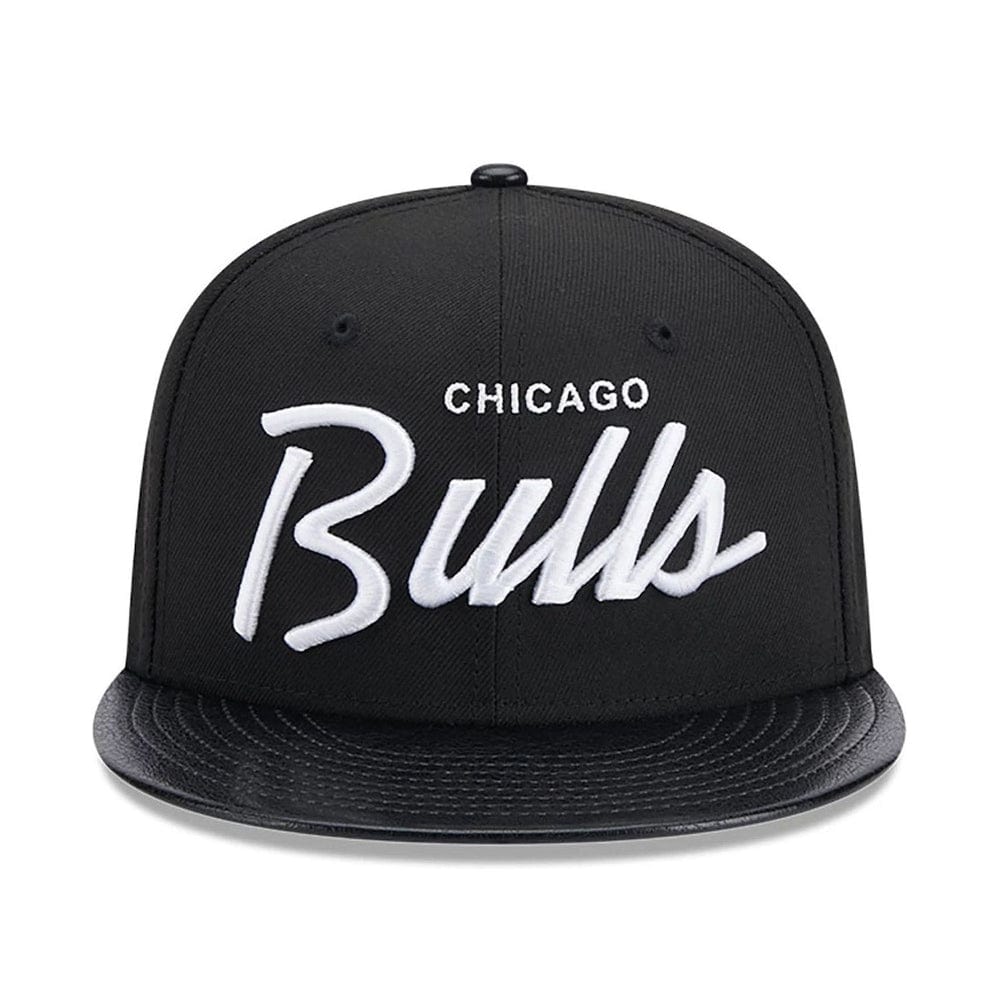 New Era 9FIFTY Faux Leather Visor Snapback Chicago Bulls - Black