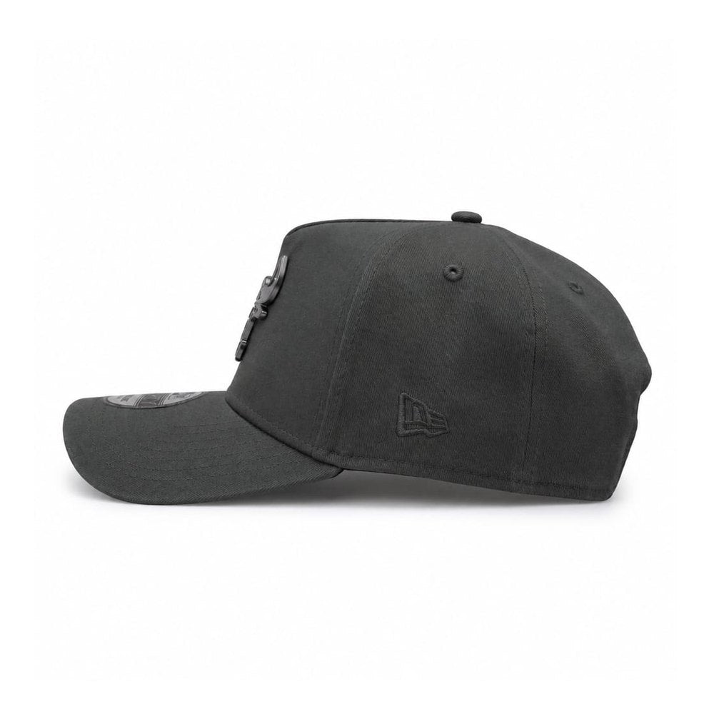 New Era 9FORTY Metallic Badge Chicago Bulls - Black