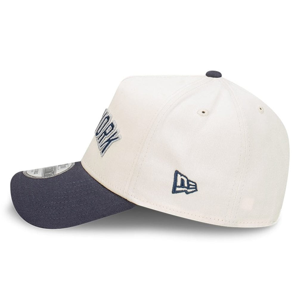 New Era 9FORTY Wordmark A-Frame Snapback New York Yankees - Chrome White / Navy