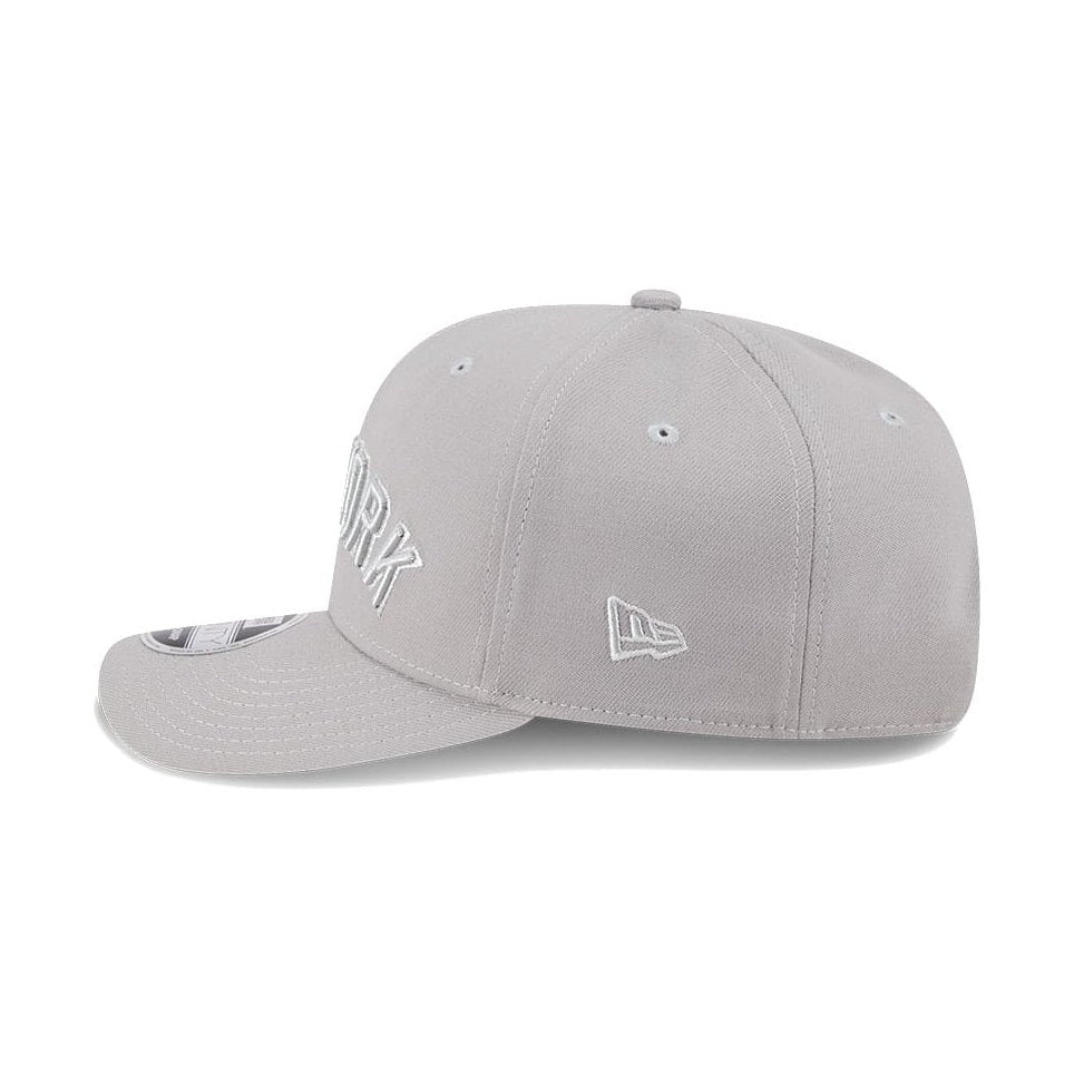 New Era 9SEVENTY Tonal Grey Script Snapback - Grey