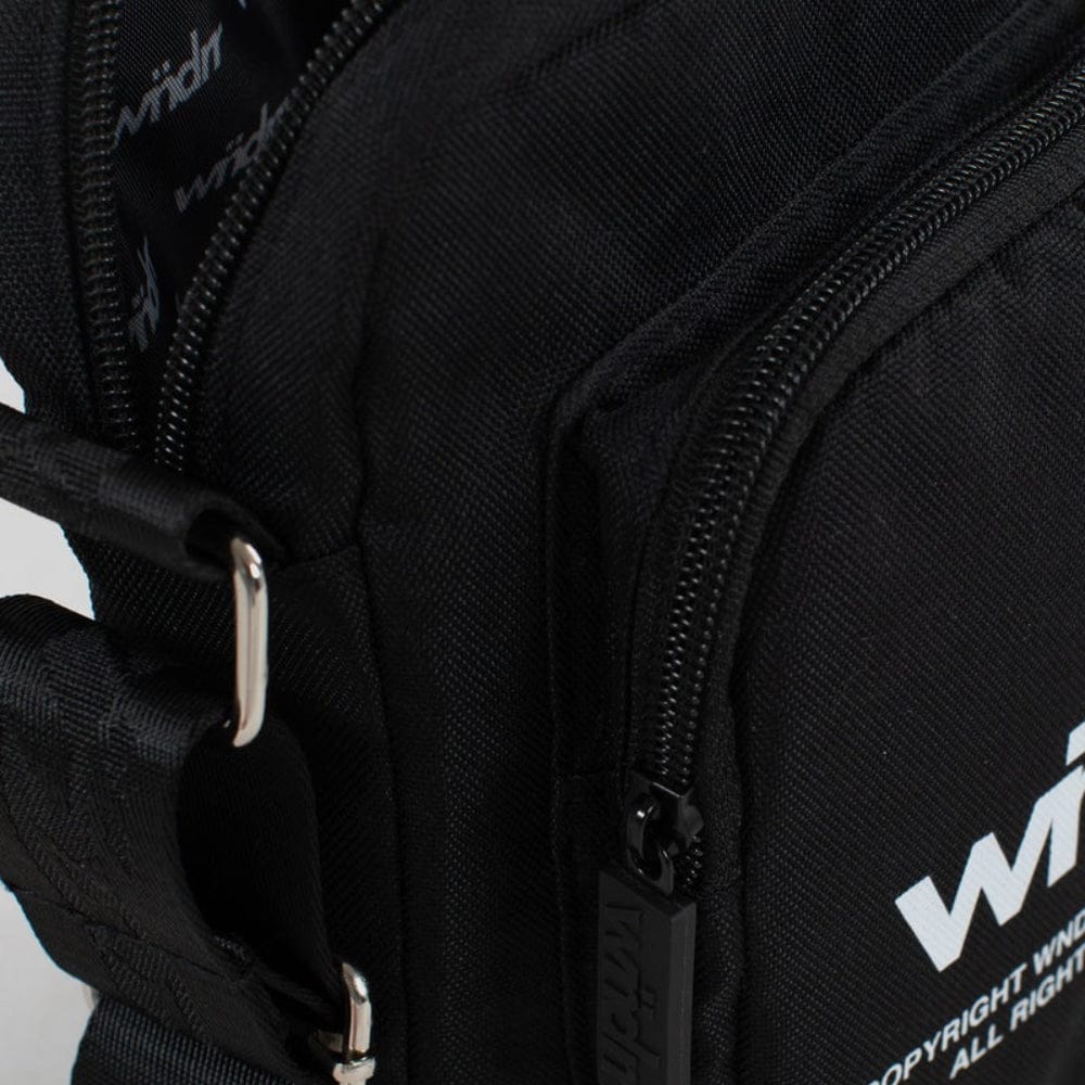 WNDRR Offside Cut Bag - Black