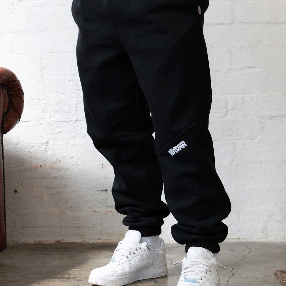 WNDRR Halo Baggy Trackpant - Black