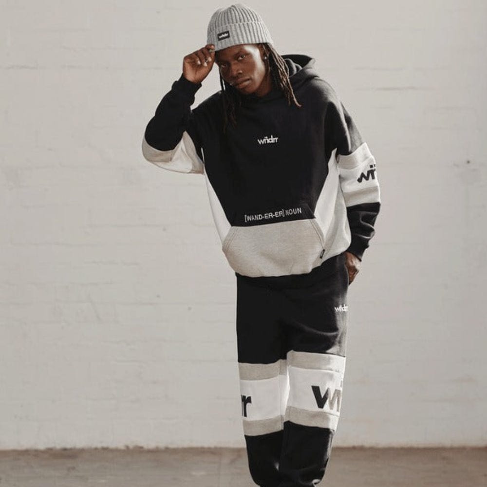 WNDRR Junction Panel Hood Sweat - Black