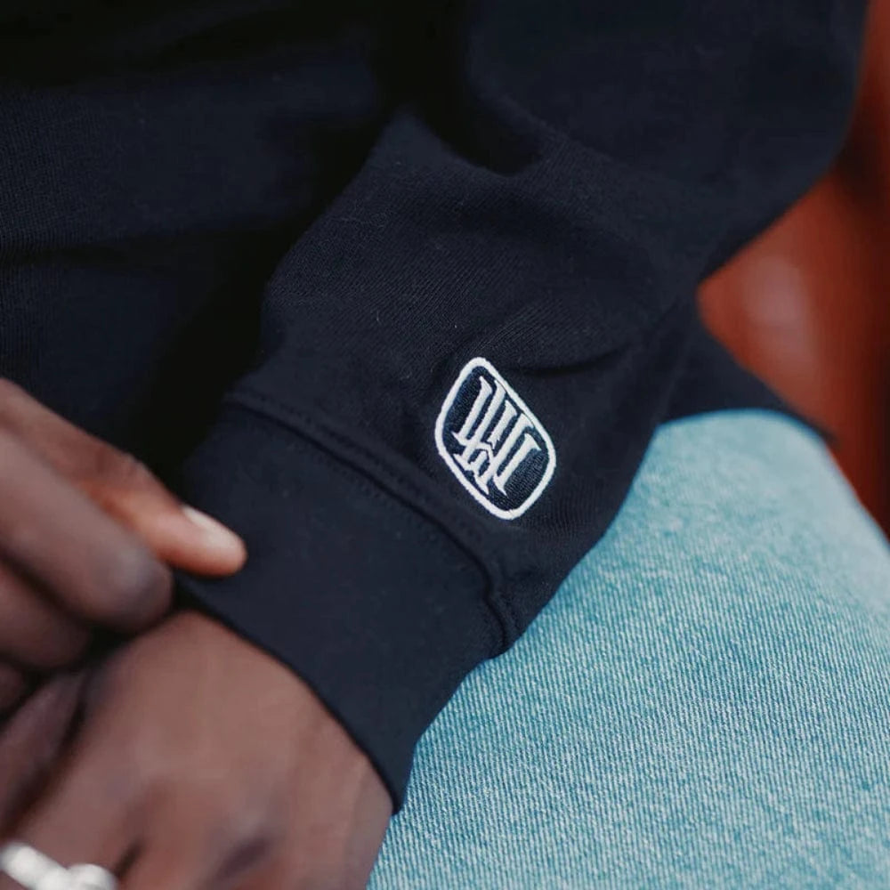 WNDRR Script Rugby Top - Black