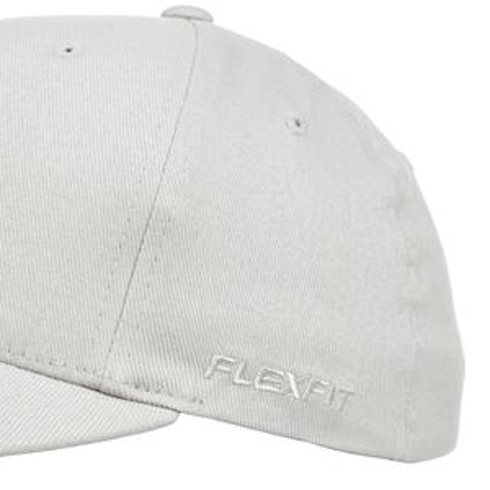 Flexfit Worn By The World Fitted Cap - Silver / Silver UV